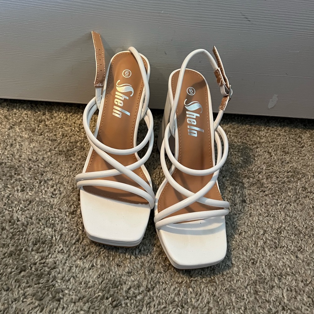 BRAND NEW! White Strappy heels